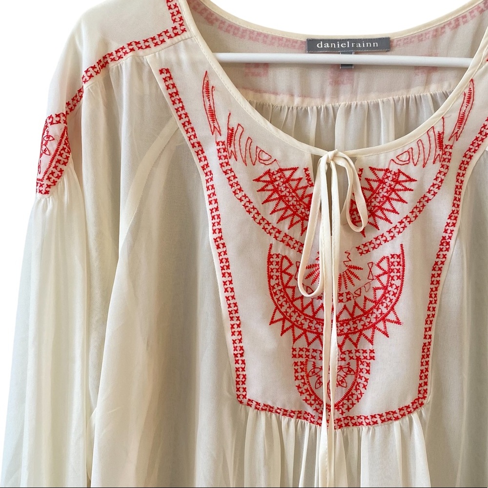 ⭐️ SOLD ⭐️ Daniel Rainn Bohemian Sheer Embroidered Peasant Blouse Size Medium - Picture 2 of 6